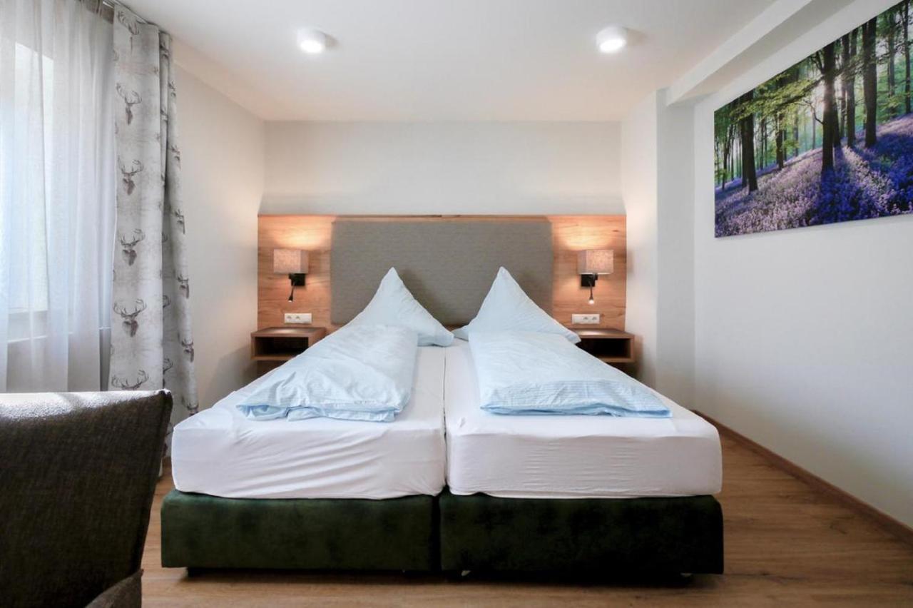 Landhotel Zum Jaegerstoeckl 그라페나우 외부 사진