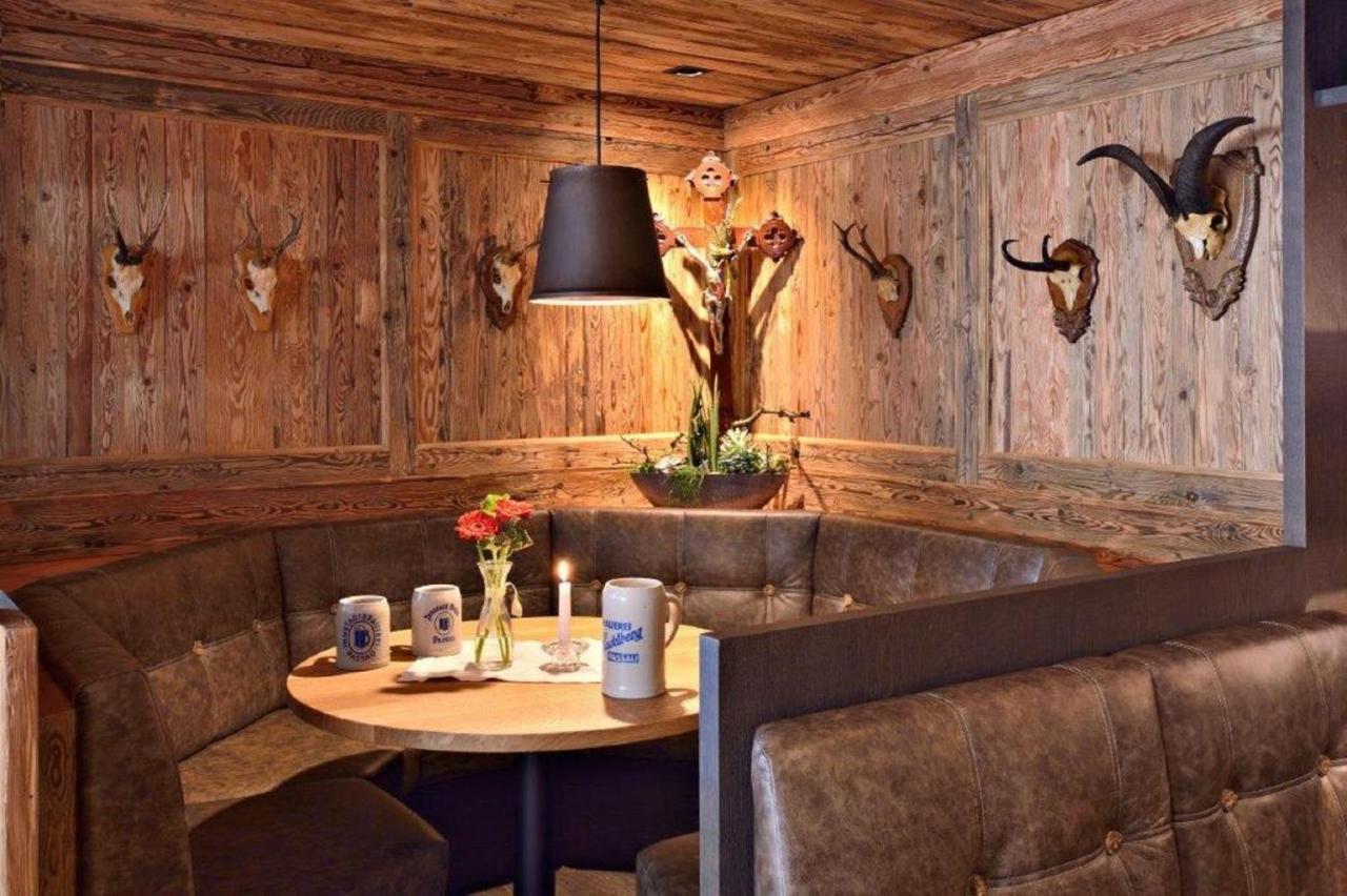 Landhotel Zum Jaegerstoeckl 그라페나우 외부 사진